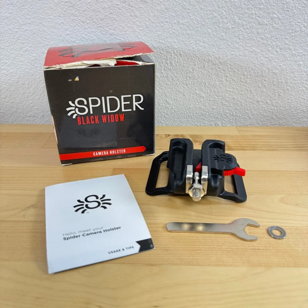 Spider Black Widow Camera Holster for DSLR and Point and Shoot Black BW-1001